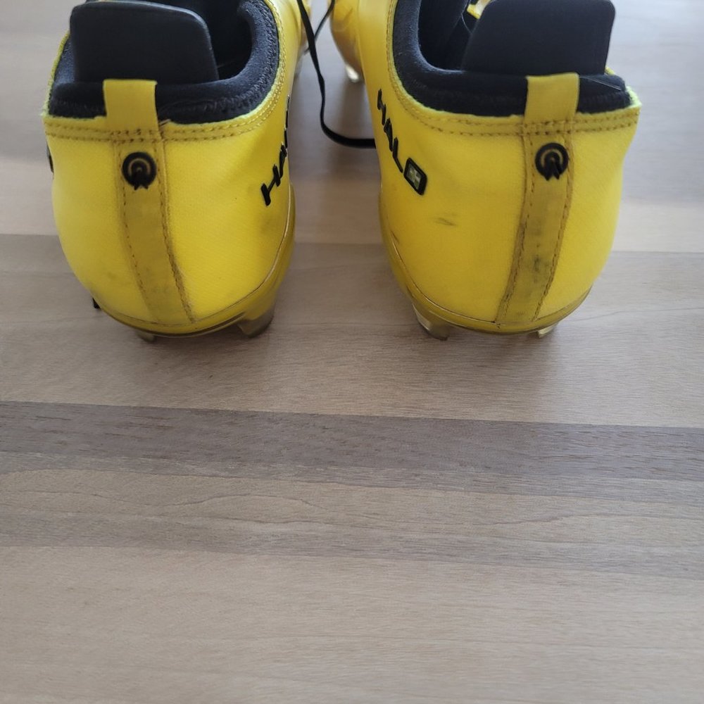 Men's Concave Halo Soccer Cleats Size 9 (fits like 9.5/10) - Picture 3 of 5